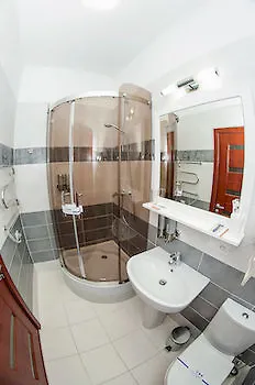 Noname Apart Otel 4*