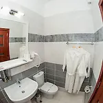 Ξενοδοχείο με διαμερίσματα Noname Οδησσός