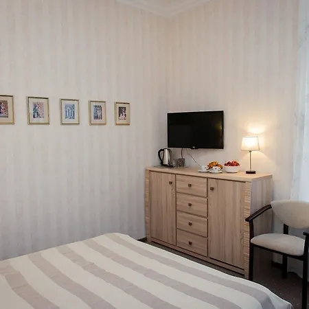 Noname Lägenhetshotell 3*