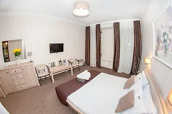 Noname 4* Одесса