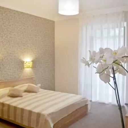 Noname Apart Otel